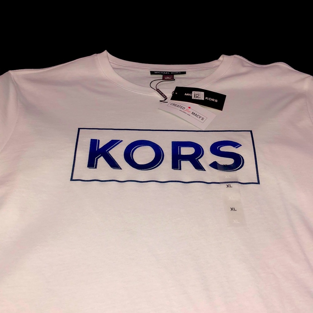 NWT💯Michael Kors White t shirt with Blue KORS, XL